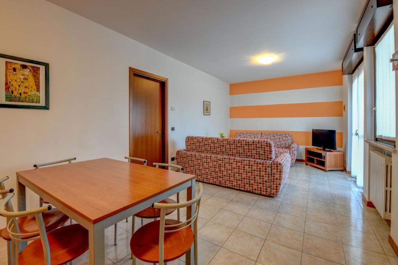 Residence Meridiana Peschiera del Garda Luaran gambar