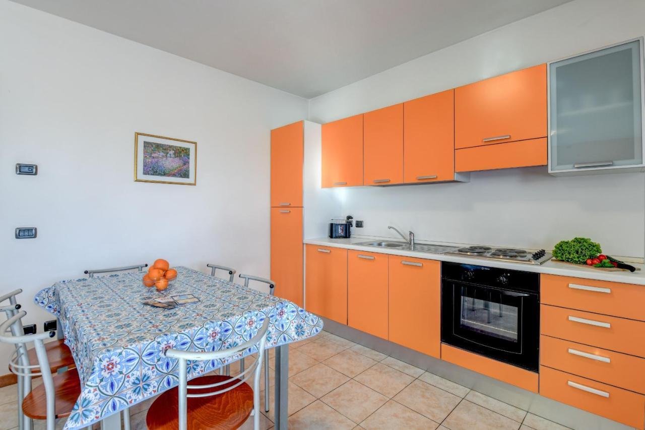 Residence Meridiana Peschiera del Garda Luaran gambar