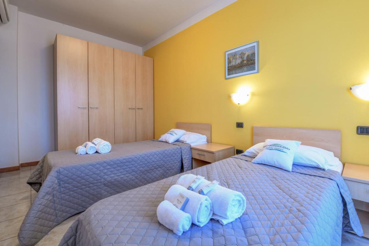 Residence Meridiana Peschiera del Garda Luaran gambar